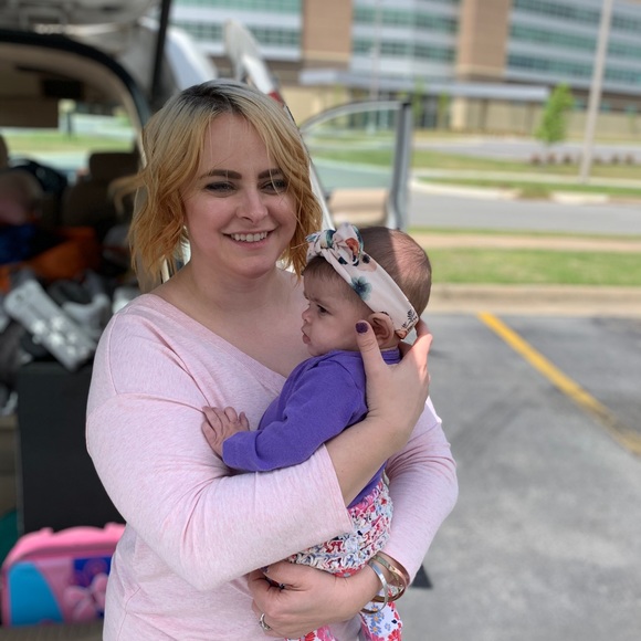 Meet your Posher, Anna - Picture 1 of 1